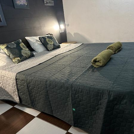 Le Reve City Hostel オデッサ エクステリア 写真